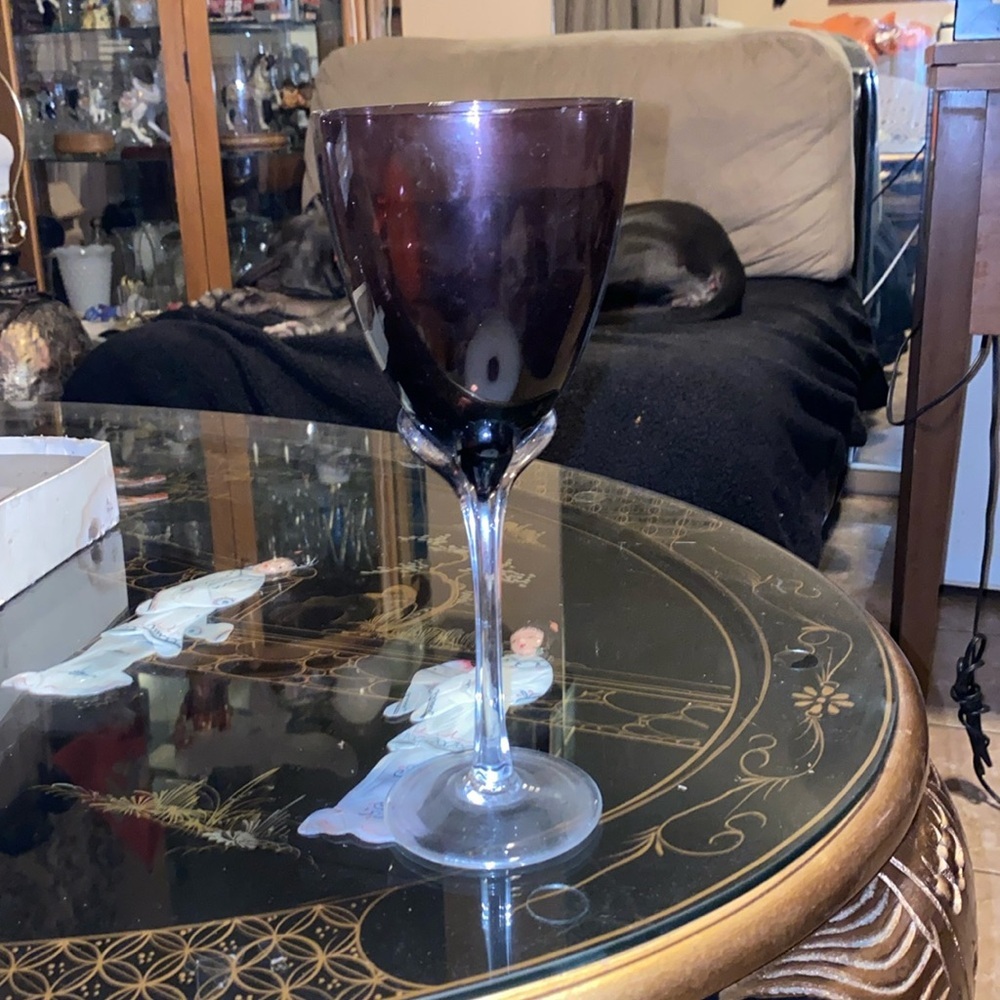 Murano Art Glass Hand Blown Clear Ribbed Stem Tall 9.75”Fine Wine Glass purple